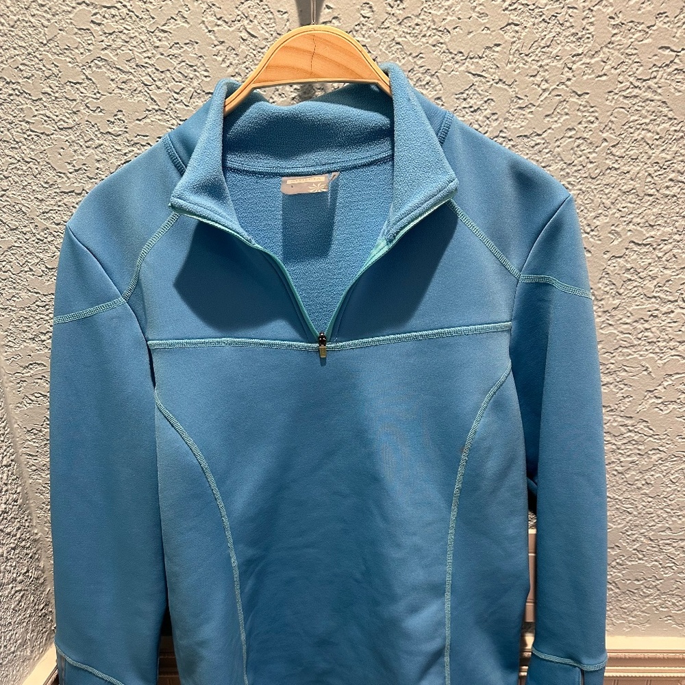 Athleta Fleece Lined 1/4 Zip Pullover Top with Reflective Logo Back Pocket Large